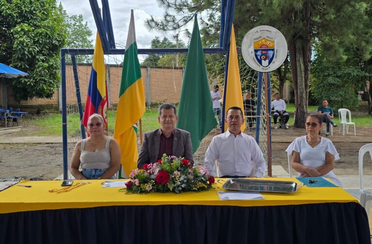 MESA PRINCIPAL
